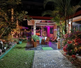 Aura Beach Villa Aluthgama