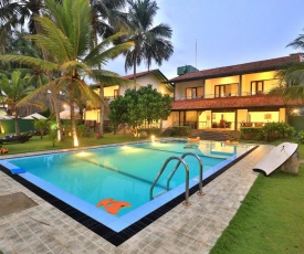 Sea Rock Villa