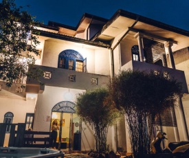 Seconds Hostels
