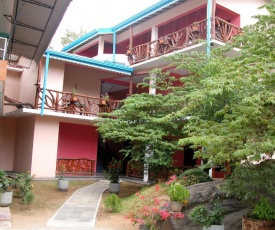 Sigiri Lion Lodge
