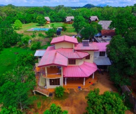 Sigiriya Peacock Homestay