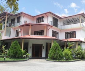 Sigiriya Summer Resort