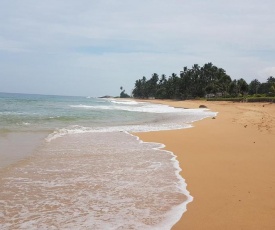 Siriniwasa Villa Induruwa