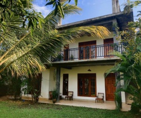 Sooriya Villa