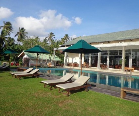South Lake Resort Koggala