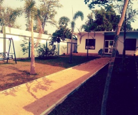 Sri Bathra Resort Dambulla