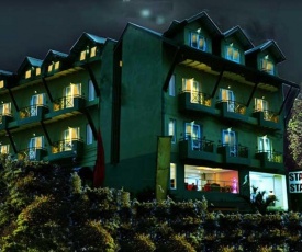 Stamford Star Hotel