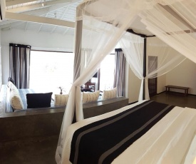 Suite Lanka