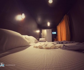 Surf Deck Resort & Restaurant