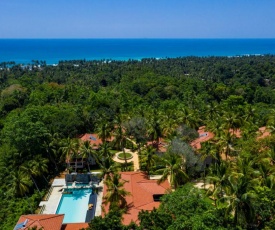 Tabula Rasa Resort