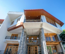 3 Arch Resort Ella