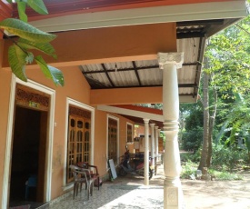 Thanumi Polonnaruwa