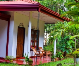 Thathsara Holiday Inn