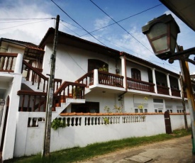 Beach Haven - Wijenayakes Guest House - Galle Fort
