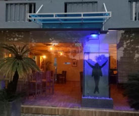 This Is It Airport Hotel and Restaurant