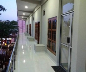 Thisha Hotel