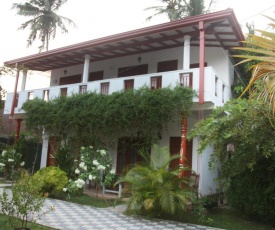 Tithira Guest House