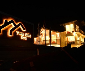 Twin Villa Red
