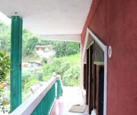 Uduwara Guest(River View)