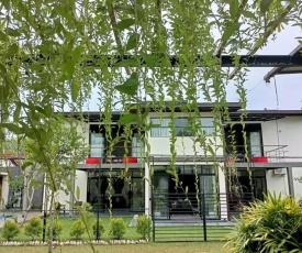 Unawatuna Arthouse