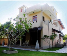 Villa 61