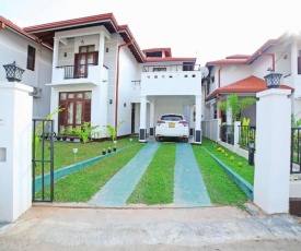 VILLA FERNANDO