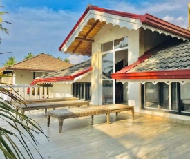 Villa in Waikkal Beach Negombo