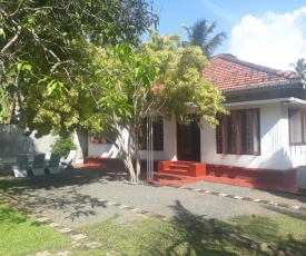 Villa Lagoonedge