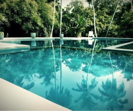 Villa South