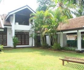 Villa Taprobane
