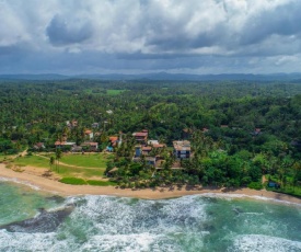 Villa Tissa Beach Resort