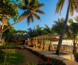 Water Edge Hotel - Restaurant