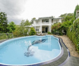 white villa kandy