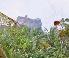 Wish Prabha Lake View Lodge
