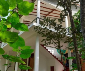 Yonara Green Rest