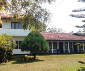 4 Seasons Guesthouse