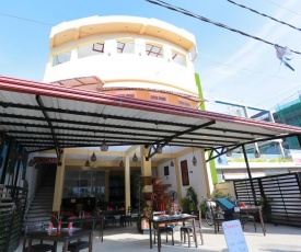 Blue Wave Beach Resort