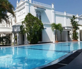 Bougain Villa