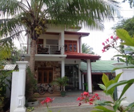 Cannel Side Guest House