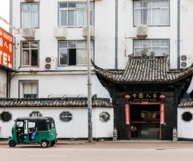 China Manor Hotel & Restaurant