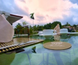 Clove Villa